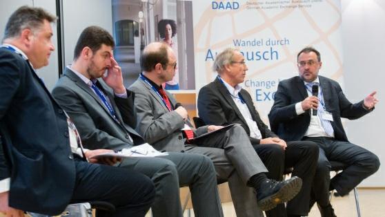 Carsten Walbiner (HOPES Project Director) Panel discussion (from left to right): Nadim Karkutli (DG NEAR, European Commission), Ahmad Al Barakat Almasalma (University of Rostock), Dr.