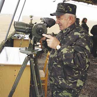 chapter 2 COMMAND AND CONTROL SYSTEM OF THE ARMED FORCES OF UKRAINE Throughout the year two Air Force command posts have been equipped with new automation equipment.