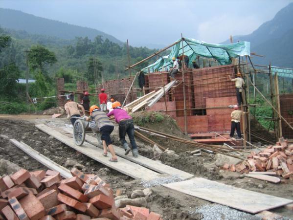 Project 1 The objective of this project is to reduce the vulnerability of earthquake-affected populations of eight villages of Hanwang township, Mianzhu, from water-borne diseases by improving the