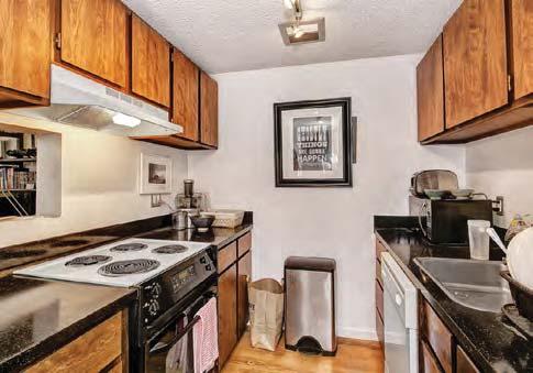 Financial Summary Rent Roll SCHEDULED INCOME UNIT # UNIT TYPE SQUARE FOOTAGE ACTUAL RENT RENT PER SQ. FT. MARKET RENT MARKET RENT / SQ. FT. 1 1 BR / 1 BA 650 $1,475 $2.