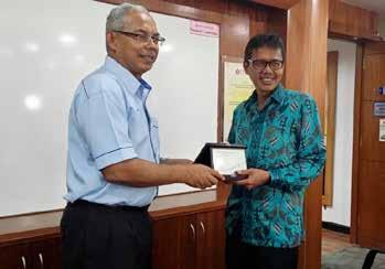 KUNJUNGAN GABENOR SUMATERA BARAT DAN ROMBONGAN KE SPACE Pada tarikh 25 April, SPACE menerima kunjungan hormat daripada Gabenor Sumatera Barat, Indonesia.
