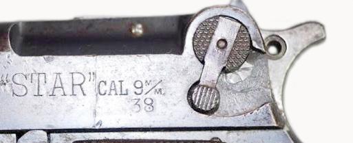 crown emblem on the frame and on the matching number magazine; Right: STAR M 1920 advertisement. Notice the earlier M1914 type of safety. (Photos H. J.