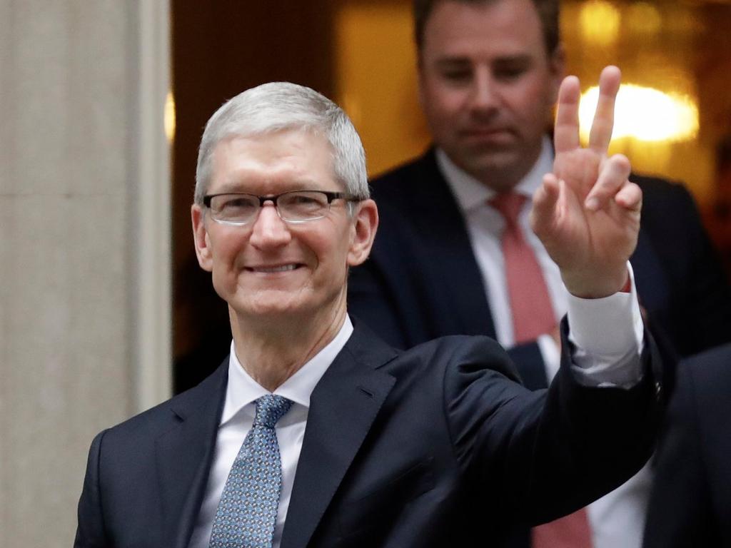 No. 21: Apple's Tim Cook AP 93% approval rating No. 21 among tech CEOs No.