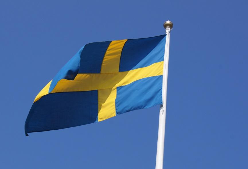 CLOSE TIES WITH The Swedish Embassies and Consulates The Swedish Chambers
