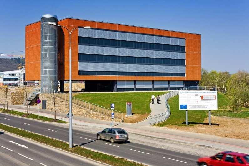 Innovation infrastructure two technology incubators and STPs (INTECH) biotechnology incubator INBIT Czech Technology Park Incubators and STPS of Research Institute of Building Materials Preparation: