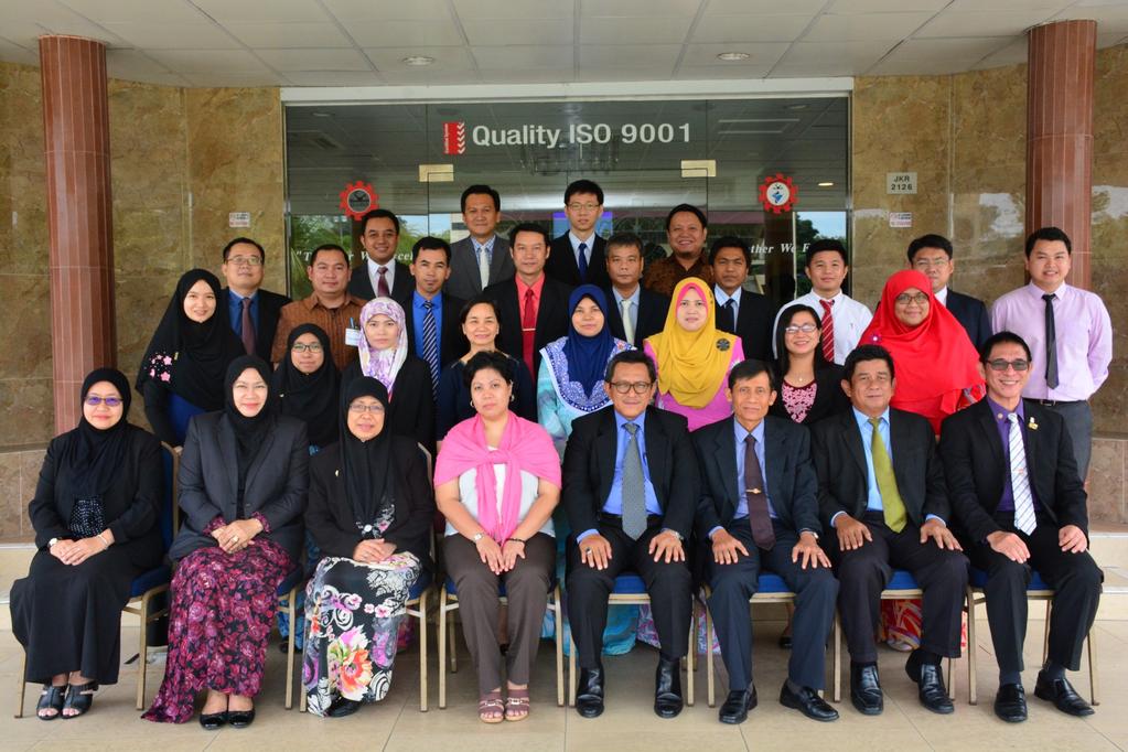 RTP: Developing Industry-Based Competency Standards A Group photo of the Management and the participants of the training programme This two-week training programme was the last of the four regional