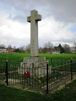 15.SINDEN W Boughton Aluph Civic War Memorial