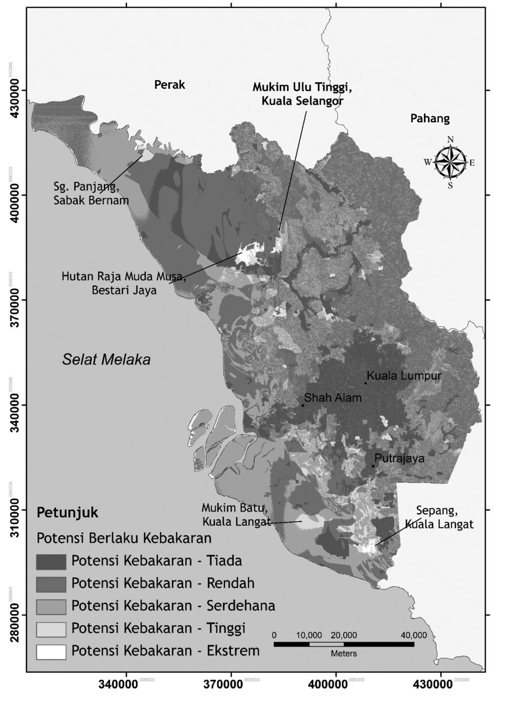 585 RAJAH 5. Peta potensi berlaku kebakaran hutan bagi negeri Selangor potensi berlaku kebakaran hutan, kawasan tersebut adalah di Batang Kali dan Ulu Yam.