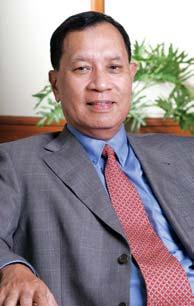 profile OF DIRECTORS Tan Sri Adam Kadir, is the Chairman of the Company and an Independent Non-Executive Director. He was appointed to the Board on 1 March 2005.