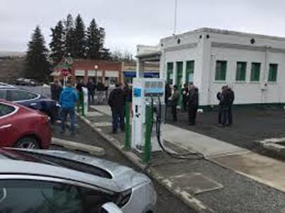Rosalia Charging Station Commissioned March 2, 2017 By Kara McMurray Gazette Reporter Mayor Konishi shared a success story from the charging station with the Gazette.