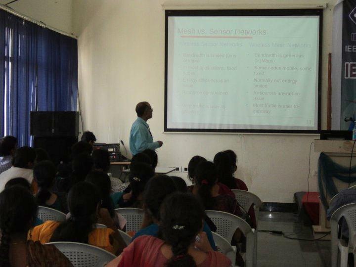 Dr. Atul Negi enlightened the students by presenting an overview of technology. He gave a brief description about nodes types and link types.
