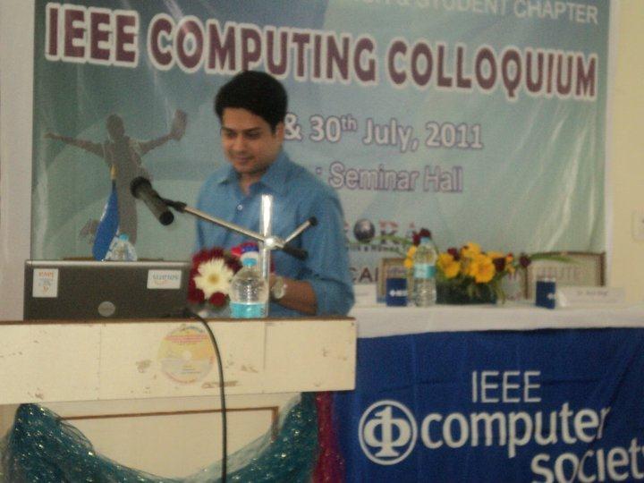 He concluded his speech by giving brief introduction about HTML and REST (Representational State Transfer).