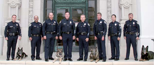 DEPARTMENT INFORMATION The Beverly Hills Police Department is an accredited agency, which employs approximately 127 sworn police officers and 60 civilian police personnel.