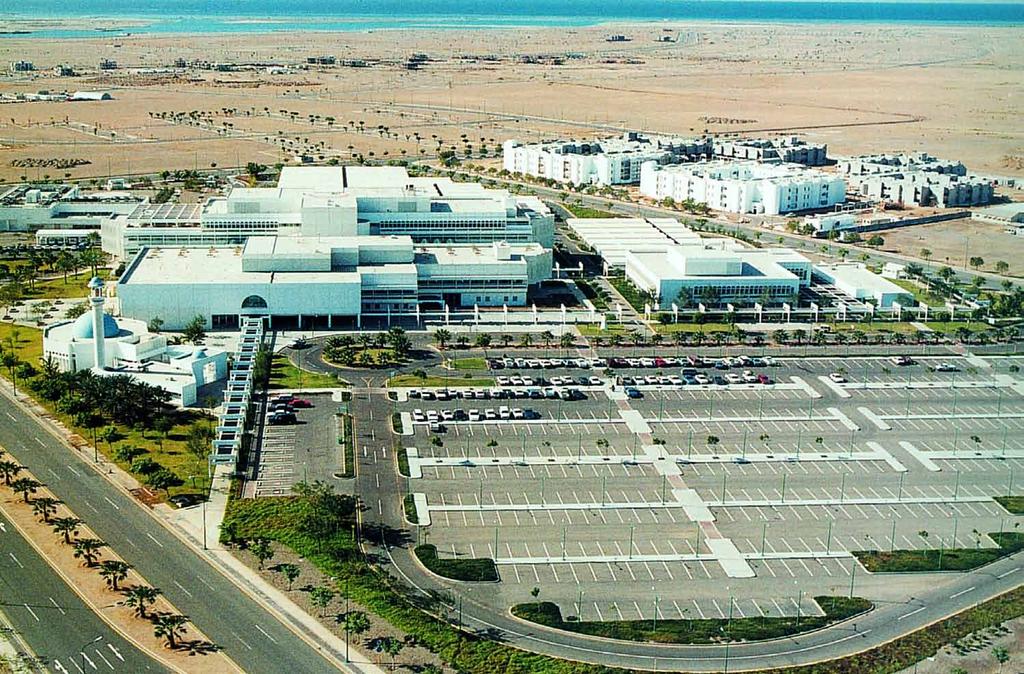 Yanbu City Medical Center, Yanbu Recognising the growing demand for medical care within Yanbu, Royal Commission for Jubail and Yanbu decided to commission a new medical facility that would complement