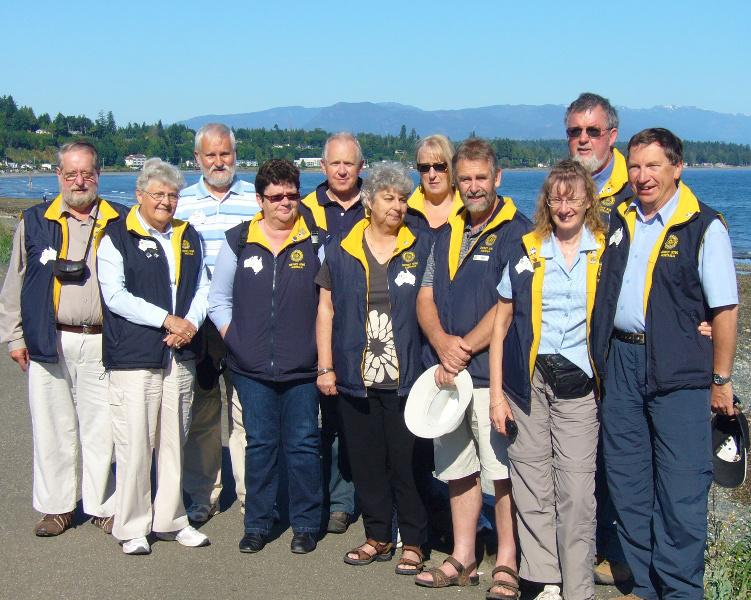 Rotary Friends From Down-Under Visit District Clubs by Norm Watts Qualicum Beach was among several 5020 clubs which hosted Australian Rotarians as part of the Rotary Friendship Exchange.