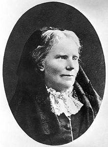 Elizabeth Blackwell was born in England then moved with her family as a child to New York then to Cincinnati.