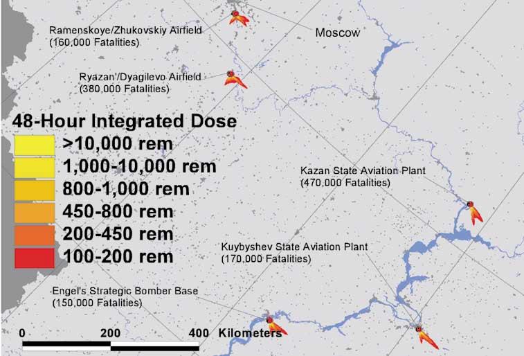 The U.S. Nuclear War Plan: A Time for Change FIGURE 4.59 Fallout Patterns for Strategic Aviation Targets in the Moscow Area From the first level of attack in NRDC s MAO-NF.