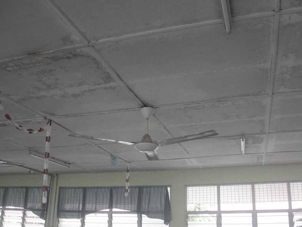 Badly maintained ceiling 3