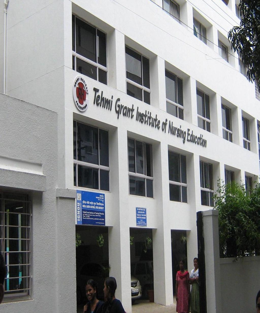 PROSPECTUS GRANT MEDICAL FOUNDATION S Tehmi Grant Institute of Nursing Education 13, Tadiwala Road, Opp.
