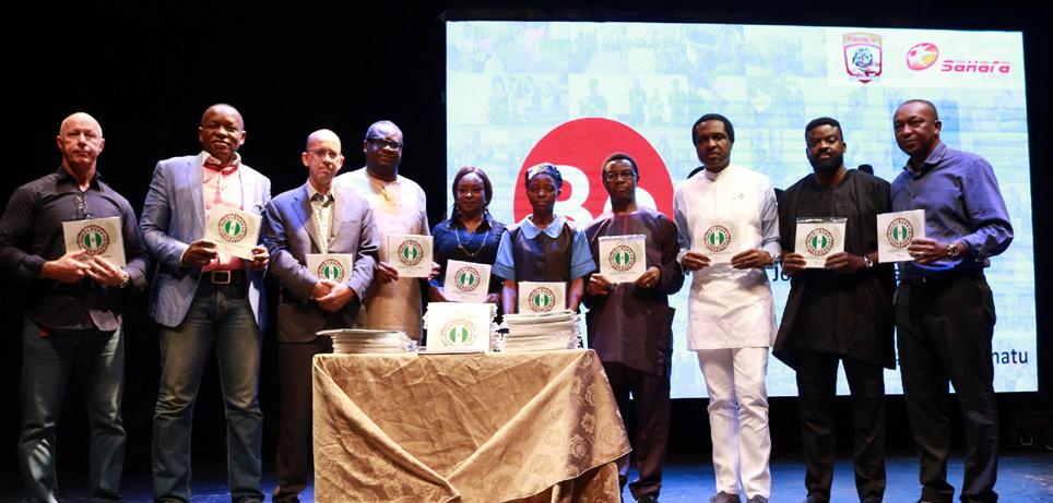 Youths share their vision, expectations in #NigeriaStartsWithMe book Young Nigerians were at their creative best as they painted apt pictures of the Nigeria of their dreams through various