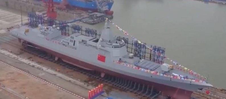 New Renhai (Type 055) Cruiser (or Large Destroyer) China is building a new class of cruiser (or large destroyer), called the Renhai-class or Type 055 (Figure 8), that reportedly displaces roughly