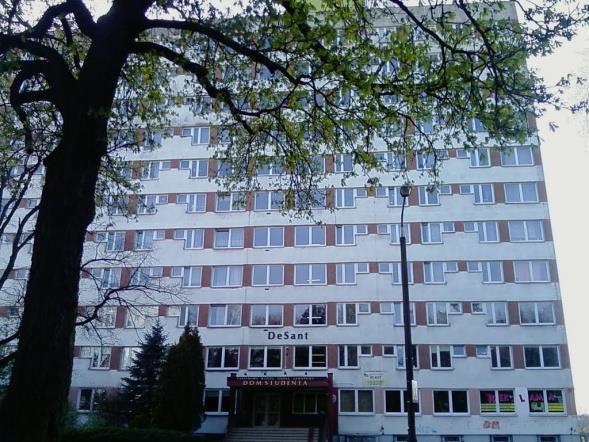 The Jacob of Paradies University in Gorzów Wielkopolski HALL OF RESIDENCE DeSant located in the city centre, DeSant enjoys a peaceful location between two large parks