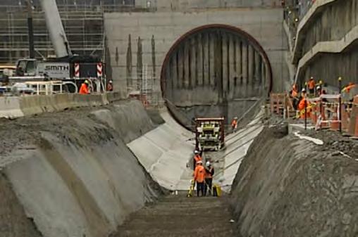 Auckland: Infrastructure platform has room for improvement Progress in motorway tunnels, rail electrification and bus-ways not yet reflected in comparative performance 25th for physical assets (EIU),