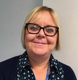 Walton Medical Centre, Liverpool Go further in primary care with a team leading apprenticeship Linda Stewart, Practice Manager at Walton Medical Centre in Liverpool saw the value of an apprenticeship
