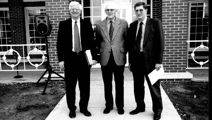 College History: 1984-2005 2002 Dr. LaVern Franzen Named CCC President The Cen tral Com mu nity Col lege Board of Gov er nors named Dr.
