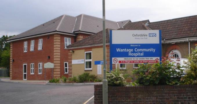 Wantage Community Hospital Services include: one ward providing 12 beds outpatient clinics outpatient physiotherapy service two maternity inpatient beds 1 Contact: Wantage Community Hospital Garston