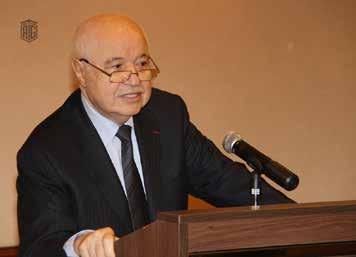 Dr. Abu-Ghazaleh praised the Internet as the only source for equality and democracy and there will be a new world map of interest and not boundaries.