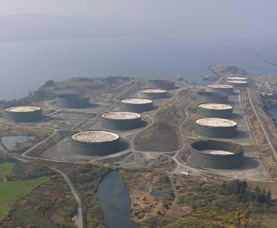 BANTRY - WHIDDY OIL STORAGE Oil Storage Facility. Storage Capacity of 7.