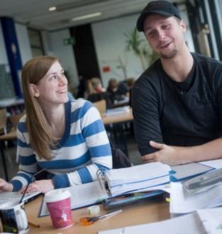 Projects in Teaching RuhrCampus³: Establishment of a united educational region with nearly unlimited possibilities Several hundred study programs Joint faculties in engineering Visiting