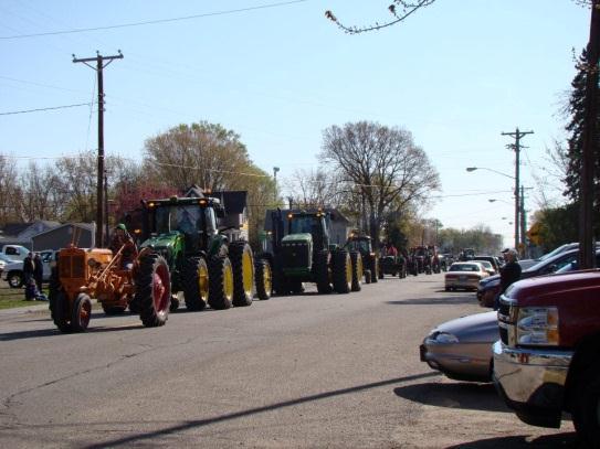 The alumni have become an important part of the parade as it has grown. The alumni provide volunteers for helping to park tractors, register participants and answer questions.