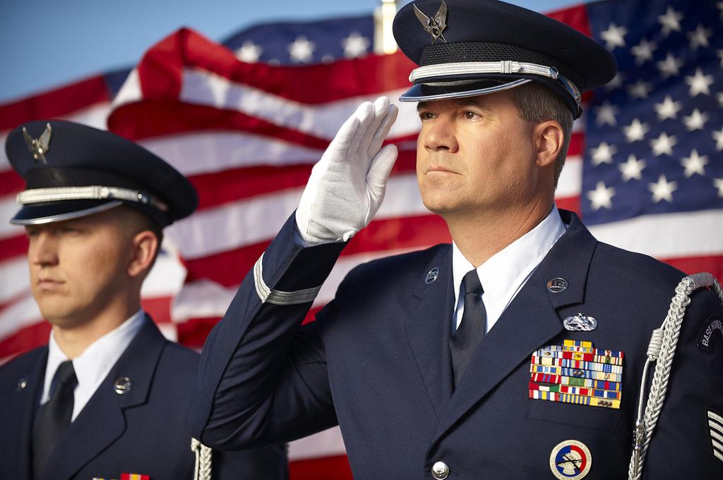 1 AIR FORCE ENLISTED GUIDE TO BECOME