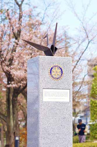 30 INNOVATIVE DISASTER RESPONSES first monuments after the 3/11 disaster.