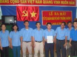 Left to right: Cao Lanh City s (Viet Nam) newly established citizen-led environmental protection units who will lead ESC activities develop and implement future ESC projects in pilot