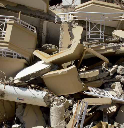 MEXICO Mexico City s devastating 1985 earthquake marked a turning point for disaster preparedness. The magnitude 8.1 earthquake killed around 10 000 people and damaged much of beds being lost.