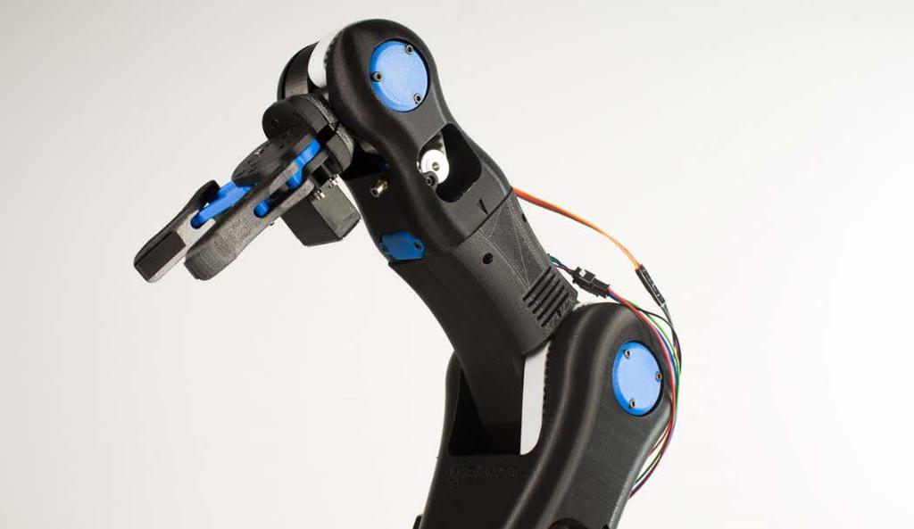MANIPULATION BY ROBOTICS ARMS Modifying the BCN3D