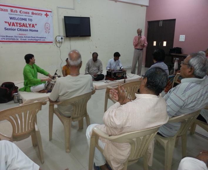 counseling etc. Arranged picnics/yatra for the senior citizens of the Vatsalya to religious places.
