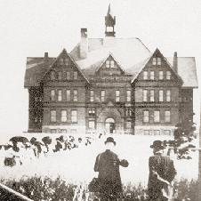 Construction of Linfield Hall (1907) was necessary to accommodate the specialized course needs and the agricultural student enrollment.
