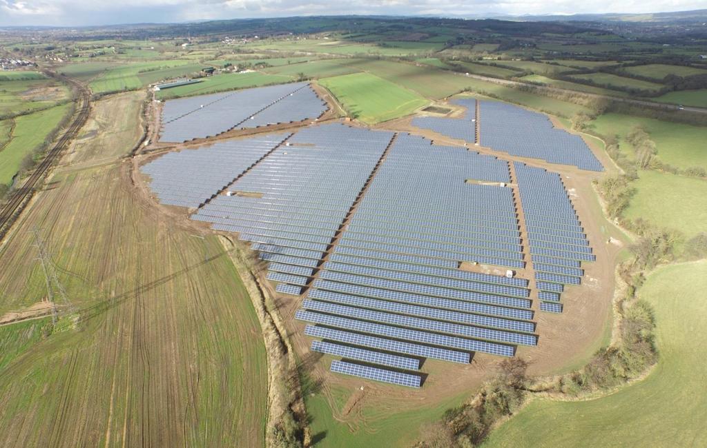 SUNfarming GmbH Free-field PV plant Location: Lower Newton Installed: 2015 Total capacity: 11.987 kwp Modules: 23.
