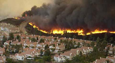 Largest Evacuation (CA History) Approximately 515, 000 people evacuated Over 2,200 medical patients evacuated 14