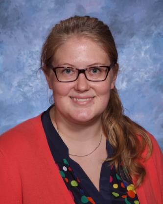 Stephanie Carlsen Experience Classes- Geometry, Algebra 2, and AP Calculus Bio- She earned her Bachelor s in Mathematics at Saint Mary s College of California, and went on to become a Lasallian