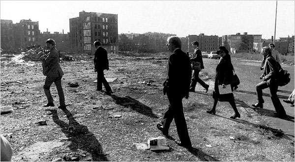 Crotona East, The Bronx 1960 s-1970 s: White flight occurs with the housing boom in the suburbs and as the minority Black and Puerto Rican population in the inner city grow.
