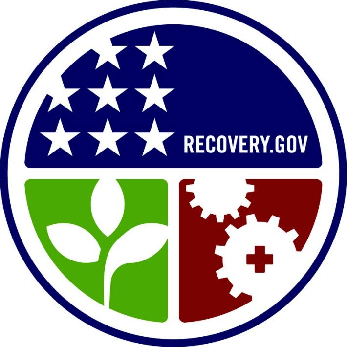 Federal Government Responds: HITECH Act Part of American Recovery and Reinvestment Act of 2009 (ARRA) Goal: Every American to have an EHR by 2014 Systematically addresses