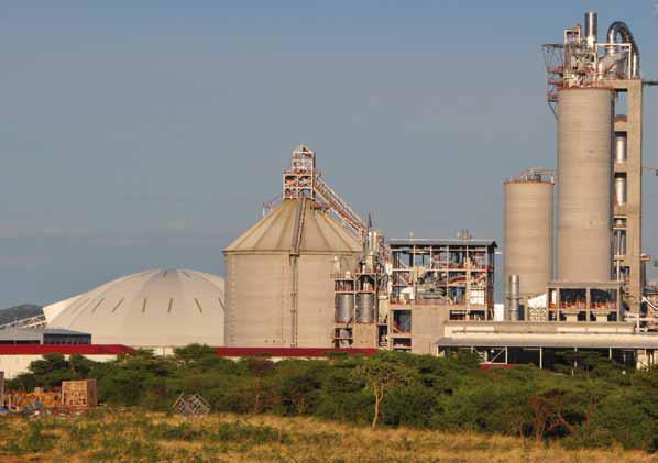 Project: Ohorongo Cement, Namibia EUR 82m OR loan, co-financed with DEG and DBSA Namibia s first cement factory, inaugurated February 2011 Annual production capacity of 700,000 tonnes to meet urgent