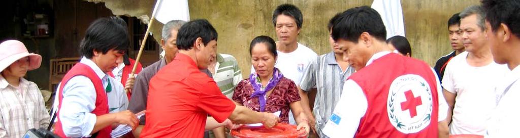 case study Cash transfer programming in emergencies: A success story from the Viet Nam Red Cross Introduction This case study examines the increased use of cash transfer programming in emergencies by