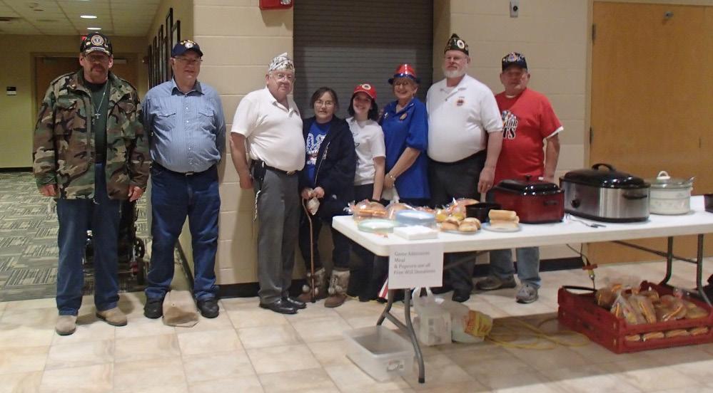 12 Iowa VFW Voice March 2017 ANNUAL NETS FOR VETS BASKETBALL GAME WINTER GEAR FOR WILLARD SCHOOL Members of VFW Post 738 and the Auxiliary help distribute Winter gear to the children at Willard