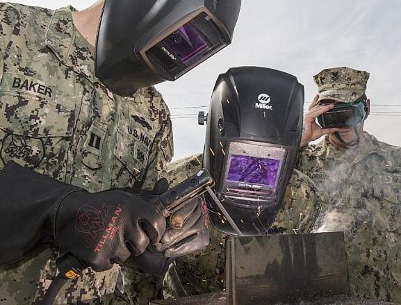 Advancement/Readiness Career advancement and mission readiness go hand-in-hand Sailors who aggressively pursue qualifications enhance their professional military knowledge and increase the likelihood